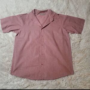Weekendz off men's pink short sleeve button-up shirt size M